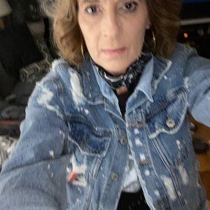 Meet your Posher, Paula